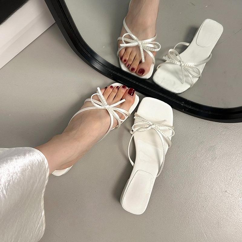 Módní Dámské Elegantní Pantofle na Podpatku Designové Boty na Středním Podpatku Módní Robustní Sandály Lodičky 2025 Léto Shollow Party Zapatillas Mujer