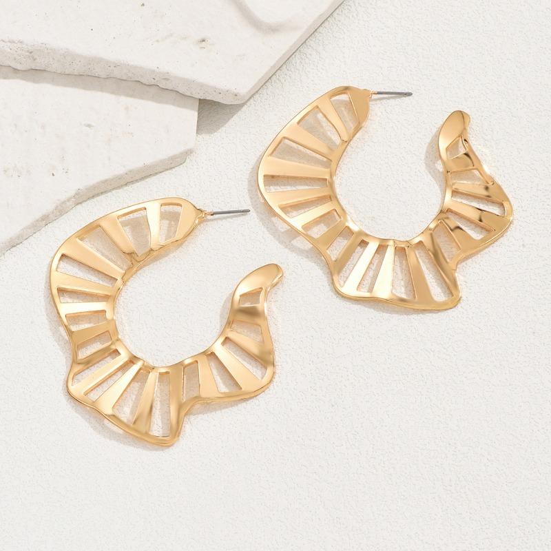 Meier Metal cut out wave earrings geometric big circle exaggerated earrings eleganteasiest for matchclassy earrings