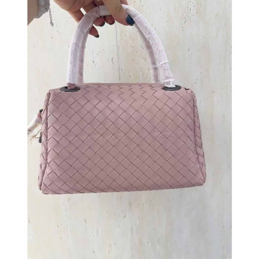 Trendy Women's Bag Versatile Woven Top Layer Sheepskin Hand-woven Hand-carried Cross-body Pillow Wrap Sheepskin Weaving