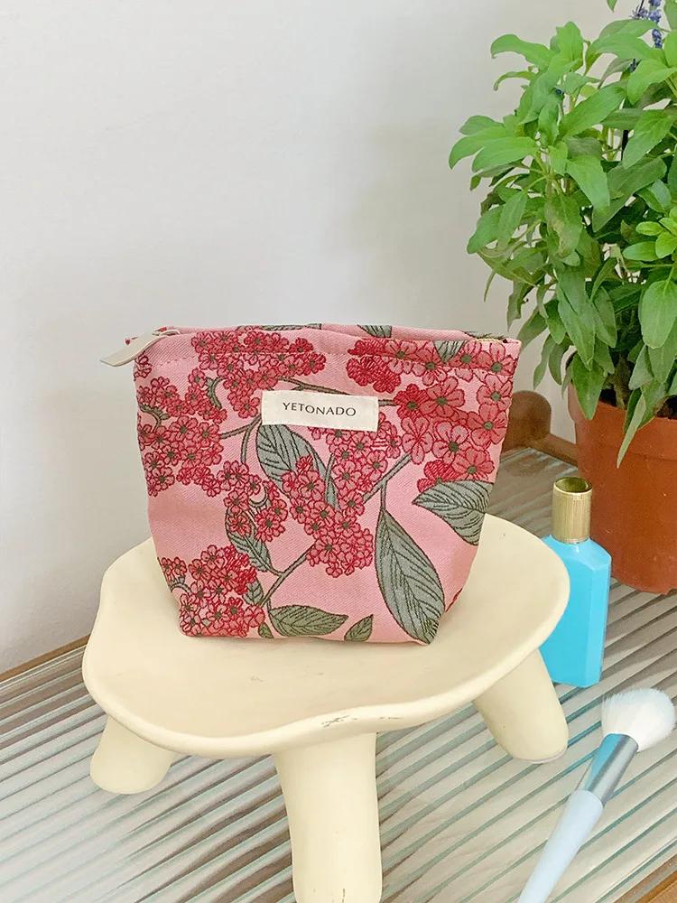 INS Style Vintage Flowers Cosmetic Bag Portable Hand Cosmetic Bag Travel Out Toiletries Storage Bag Makeup Tools Storage Pouch