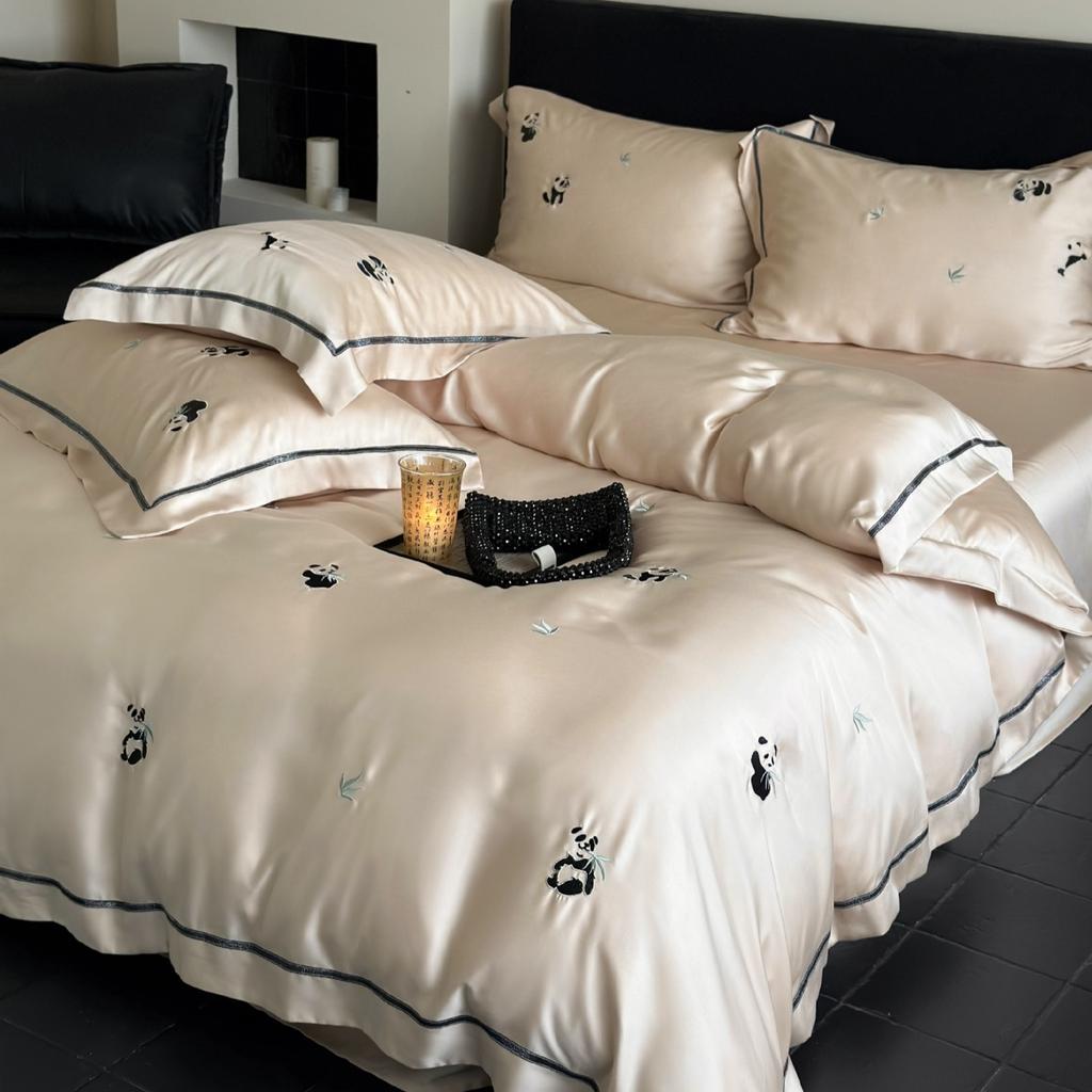 Pure Cotton Bedding Four-piece Set Embroidered Quilt Cover Bed Sheet Pillowcase Set