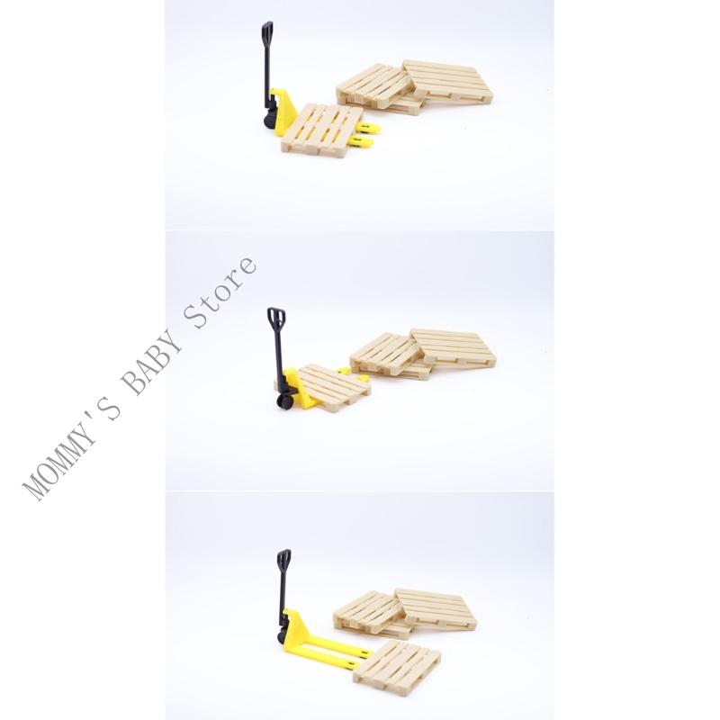 H3CD DIY Dollhouses Miniature Forklift With Pallet 1/12 Scale Realistic Design Polylactic Acid Collectible