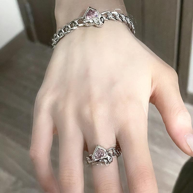 Niche Design Sense Advanced Sense Love Pink Diamond French Irregular Pleated Open Bracelet Chain Bracelet