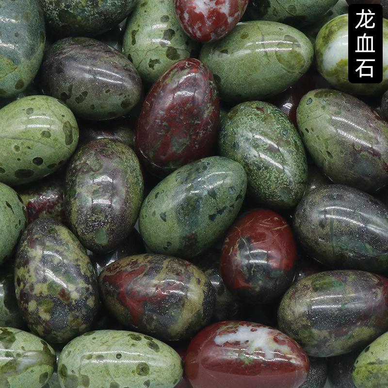 1 ks Vejcovitý 30mm Křišťálový Jadeit Malé Vejce Těžební Ptačí Vejce Kámen Velikonoční Barevné Vejce Přírodní Křišťálový Kámen Sádrové Dropshipping