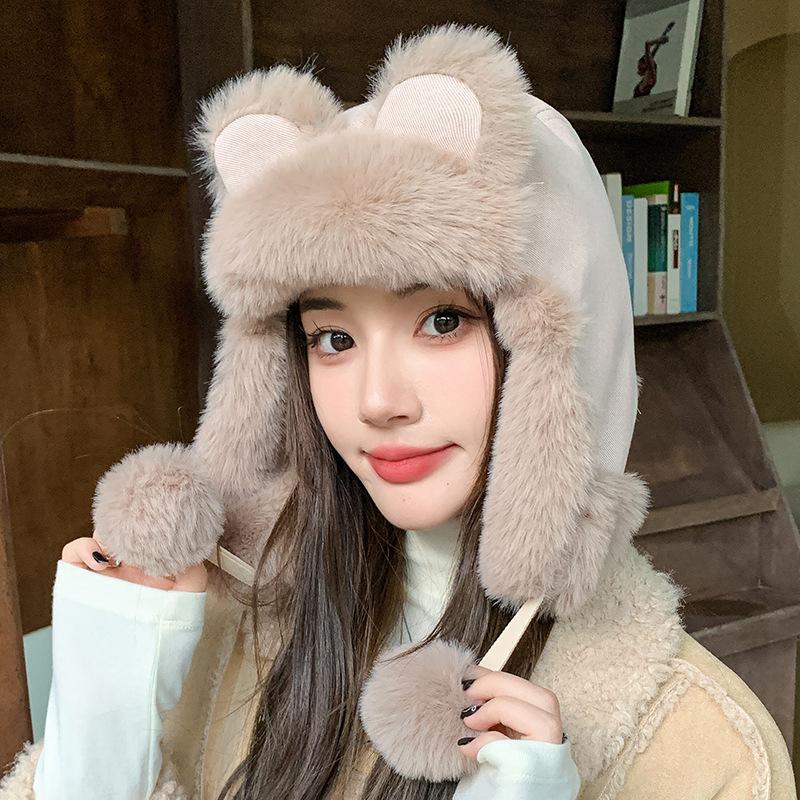 

Теплая и фланелевая шапка Лей Фэн Модная и толстая шапка для защиты ушей от холода Мультяшная милая шапка для женщин зимой бежевый