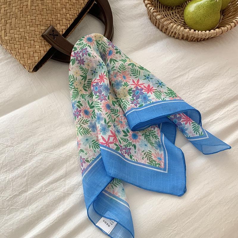 

Flower Print Small Scarf For Women Girls Luxury Head Scarf Sweet Thin Scarf Outdoors Beach Sunscreen Scarf Gifts