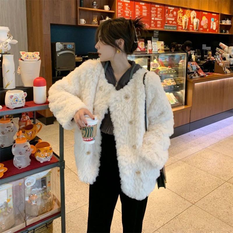 Chic Lambswool Coat: Women s 2025 Autumn/Winter Petite Lambswool Jacket L (for 60-72.5 kg) белый премиальный