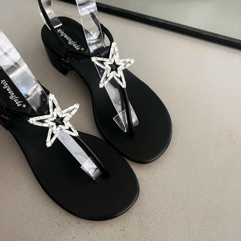 Fashion Cute Heart Rhinestone Decoration Clip Toe Sandals Women Summer Fashion Wedge Chunk Square Heel Flat Sandals for Girls Beach Shoe