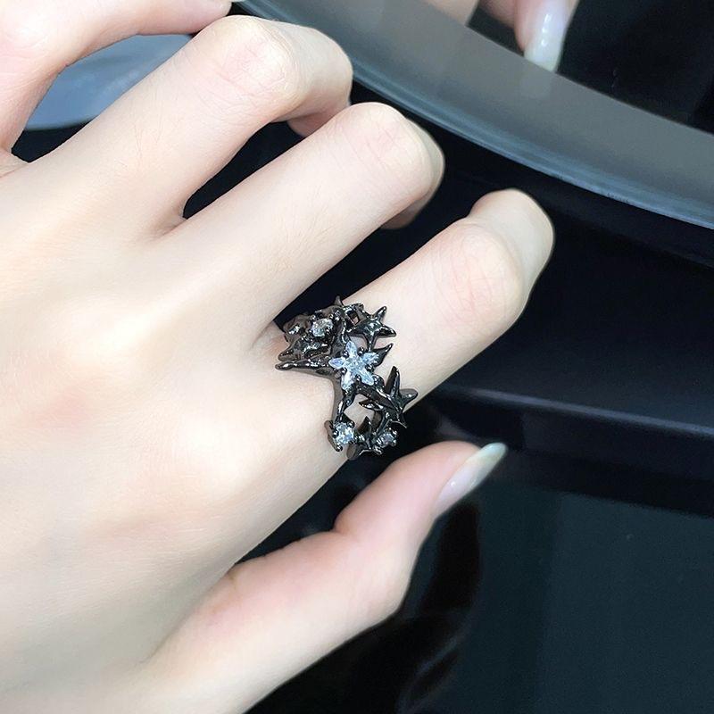 2024 Gothic Unisex Star Ring Set Punk Grunge Cross Star Woman Man Jewelry Hip Hop Party Street Ring Accessories New Gift