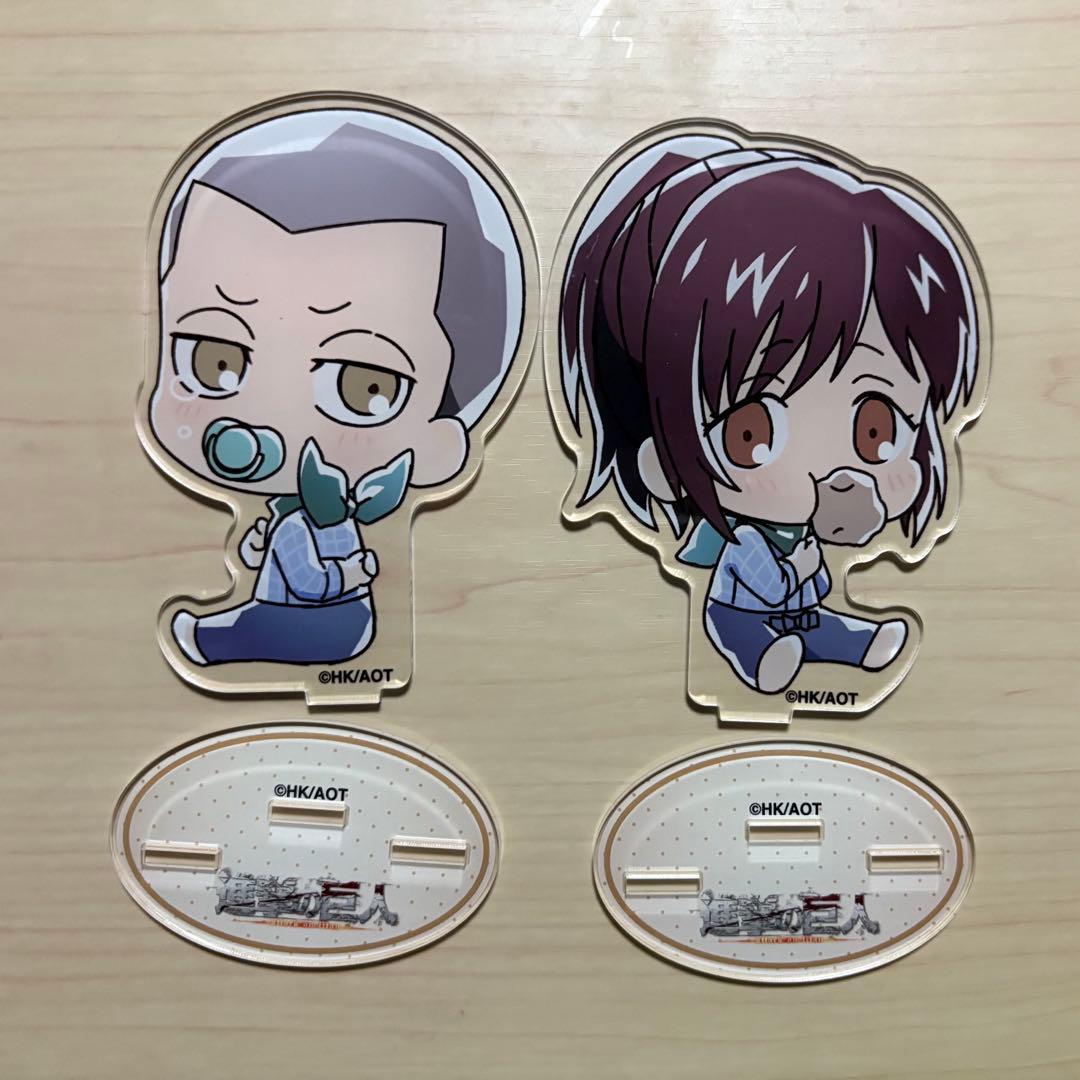 Used Attack on Titan Charadori BIG Acrylic Stand Baby Sasha Connie