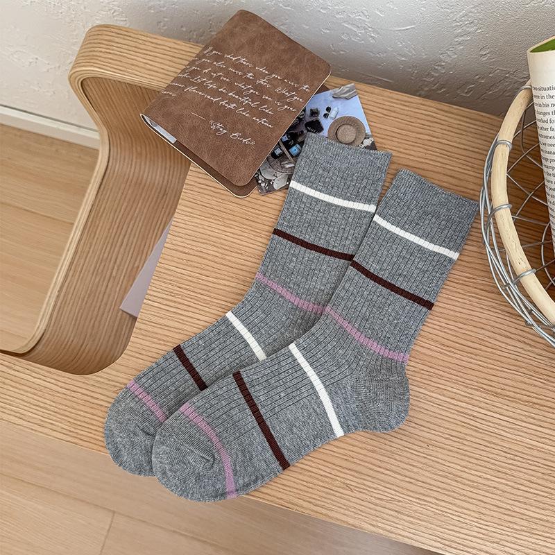 Wind Outfit Blogger Same Double-Needle Contrast Striped Socks Mid-Leg Socks Simple And Versatile Socks