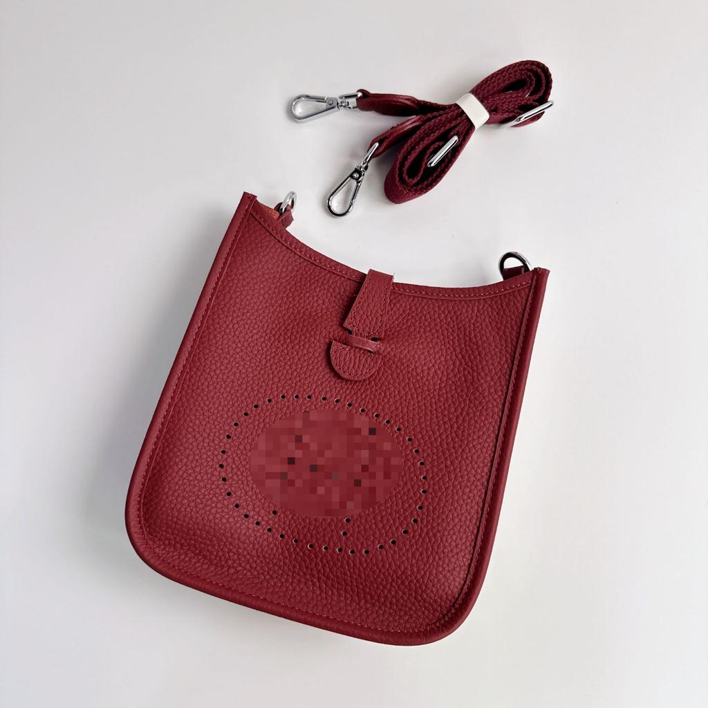 Bag Women's Leather Crossbody Bag Premium Texture First Layer Cowhide Bucket Bag Hollow Lychee Pattern Shoulder Bag