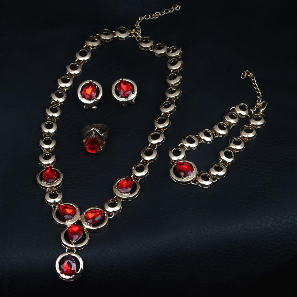 Crystal Necklace Earrings Set Women Wedding Set Fashion Round Crystal Earrings Bracelet Perfect for Bridal Event
