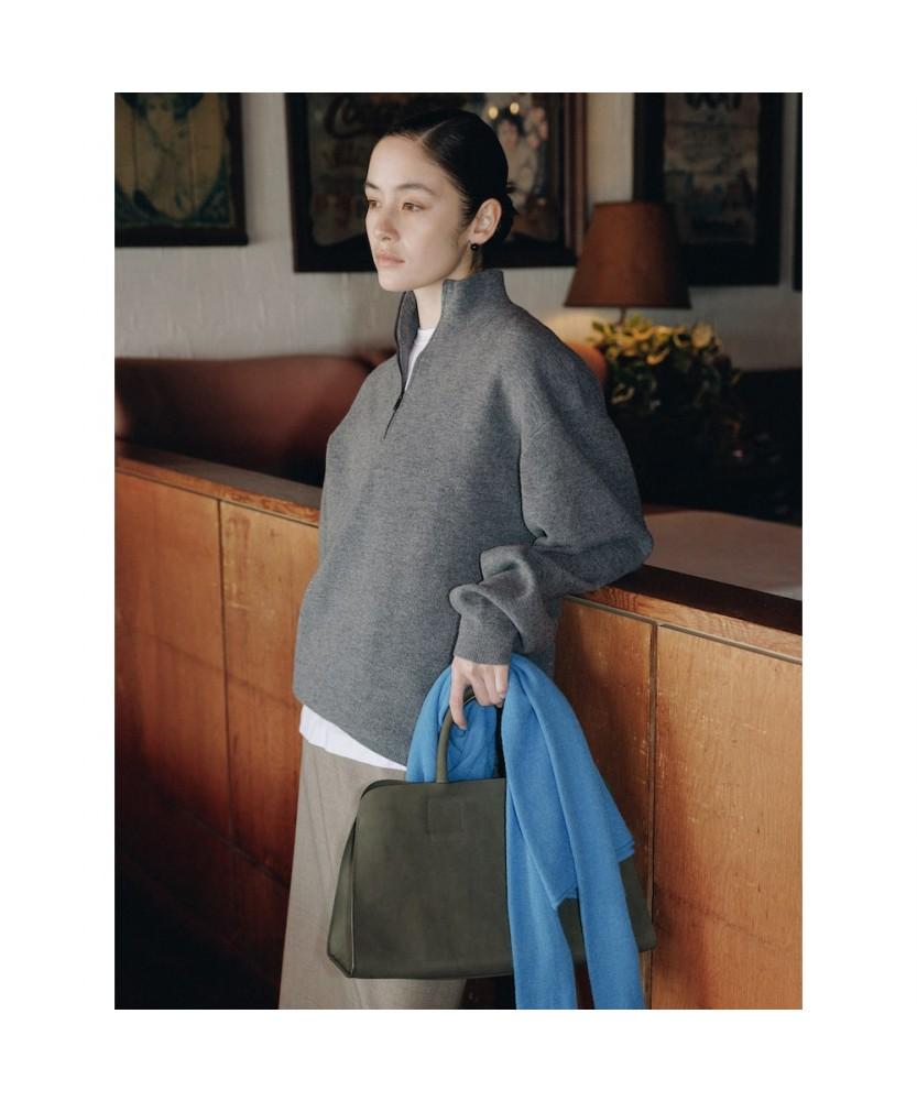 The Aperture Robbie Bag_Suede Khaki (Ta62D4A03H)