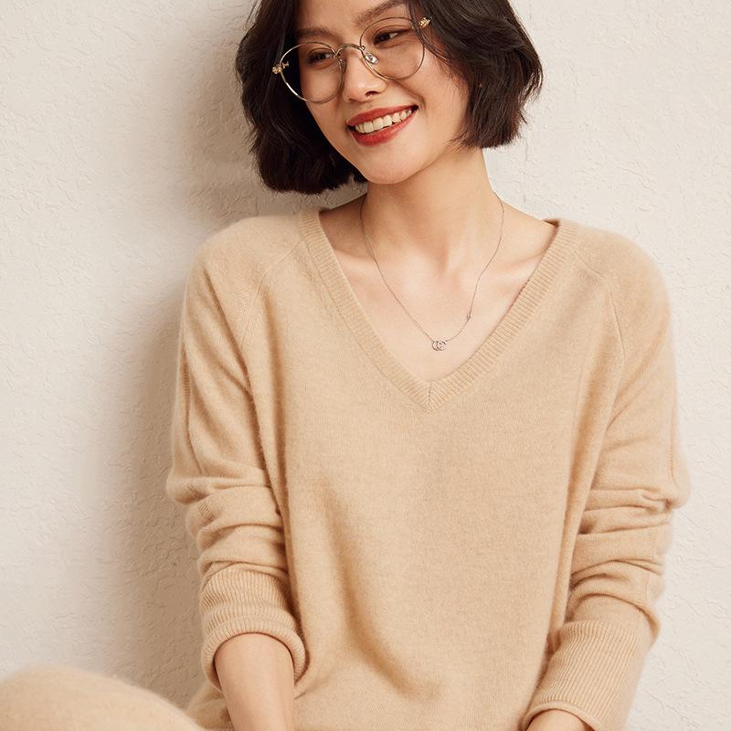 Women's V-neck Cashmere Knit Sweater: Autumn/Winter Solid Color, Loose Fit, Long Sleeve, Casual Slimming.