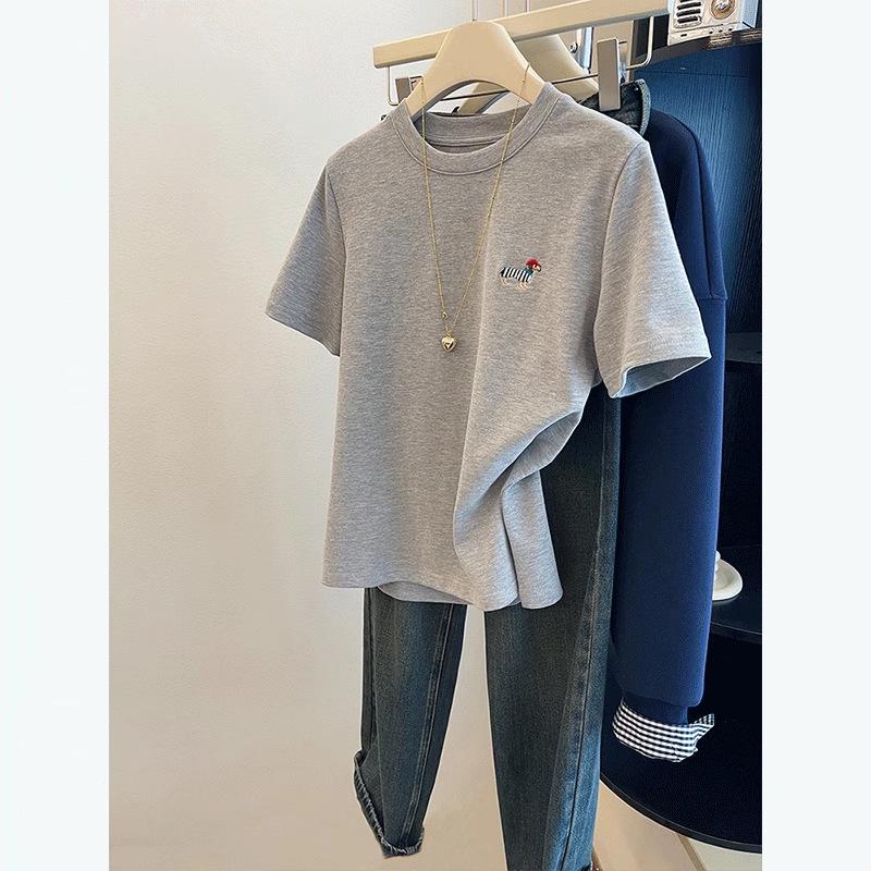 

Women s Gray Embroidered Puppy Short-Sleeve T-Shirt - 2025 Spring Collection, Pure Cotton, Relaxed Fit, Slimming Design Large (L)