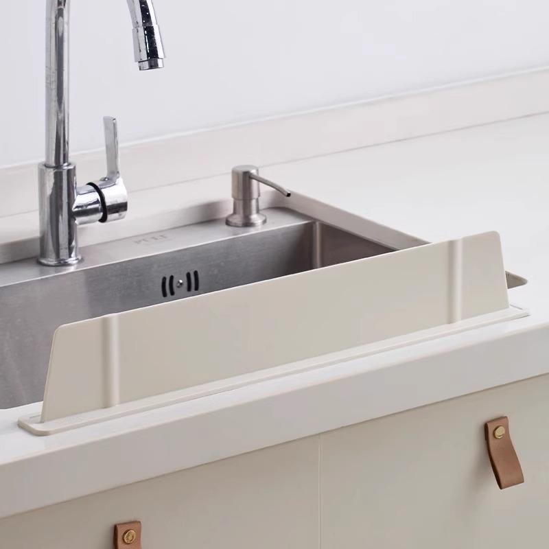 

Силіконовий захист від бризок для кухонної мийки: Збільшена висота та товщина для покращеної водонепроникності