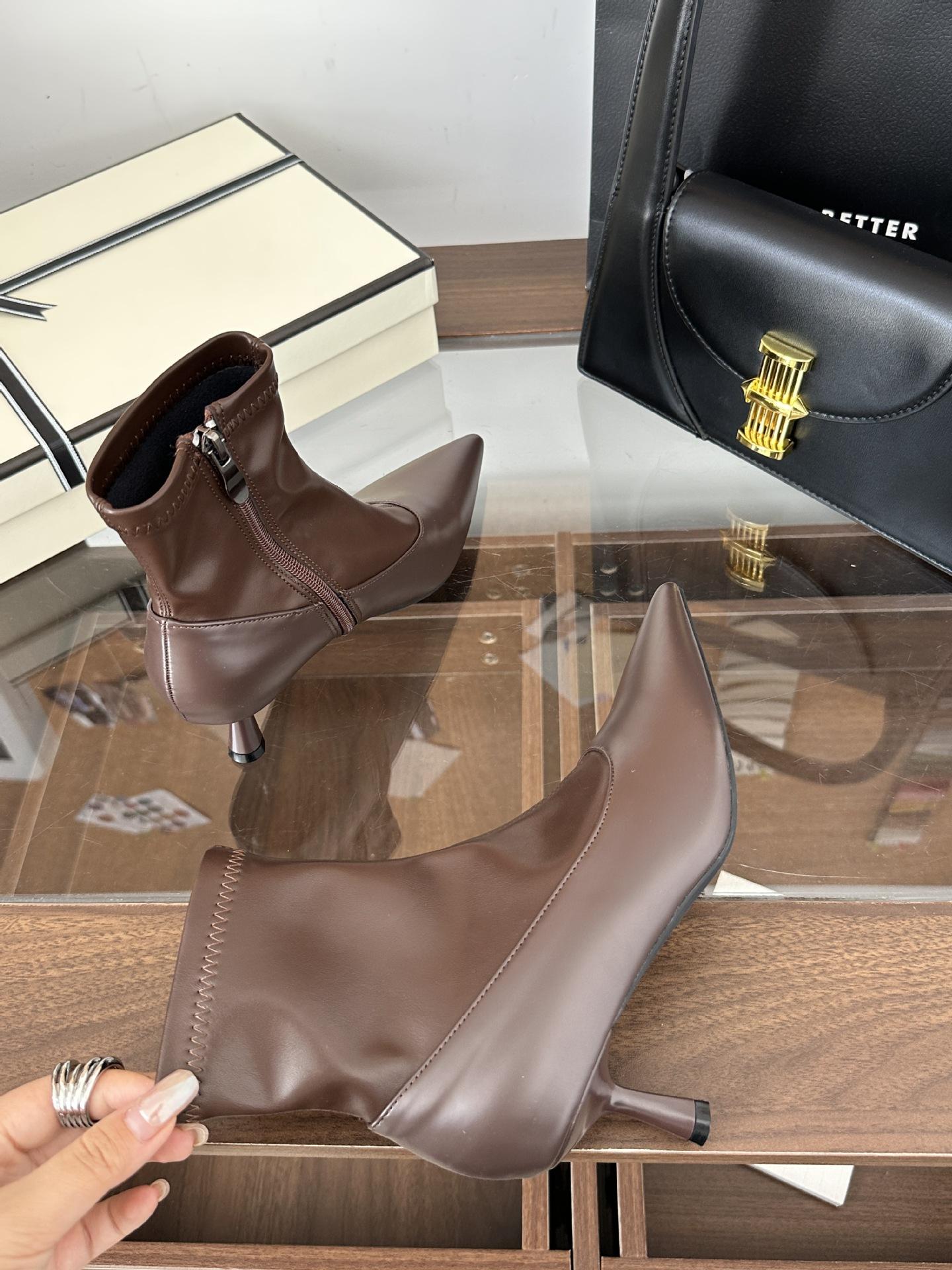 

2025 осень и зима новые тонкие ботинки~ тонкий каблук высокий каблук острый носок темперамент мягкая кожа задняя молния корейская версия универсальные короткие ботинки 39