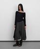 Saendeulig Strap Off Shoulder T_Black