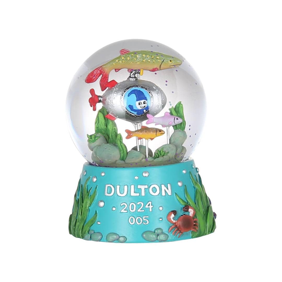 

Snow globe, Dalton River Grove, Fishes 005