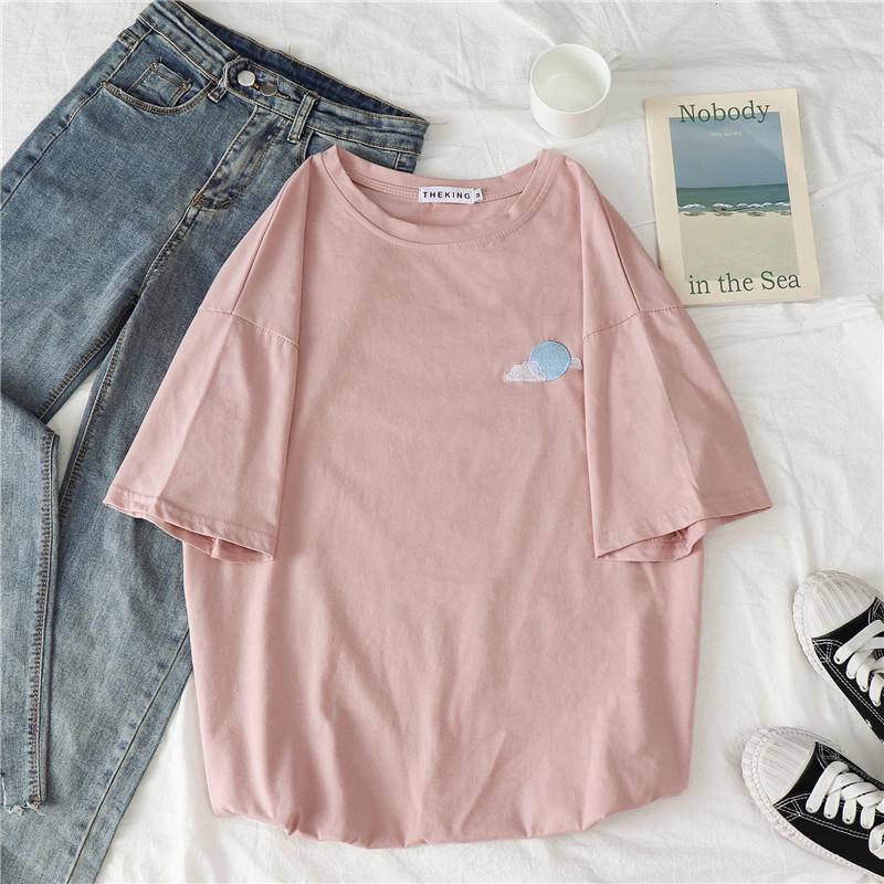 Women's Korean Style Loose Fit Round Neck Summer Tee - Short Sleeve Weather Print