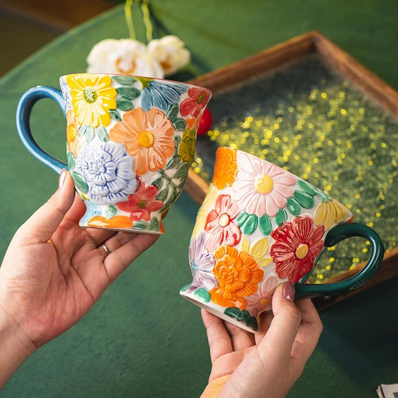 Colorful Relief Ceramic Mug 600ml Large Capacity Coffee Cup Beautyful Floral Retro Mug with Handle, Safe for Microwave Oven,easy To Clean,1pc