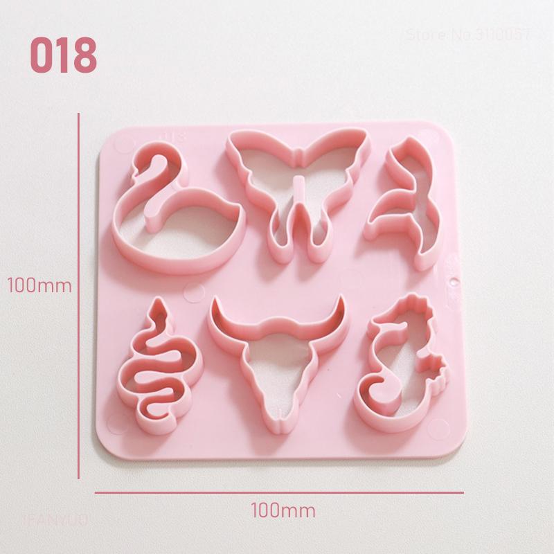 

Various Shaped Clay Cutter Molds Geometry Palm Leaf Christmas Tree Polymer Clay Earrings Making Mold for Cookie Pendant Jewelry