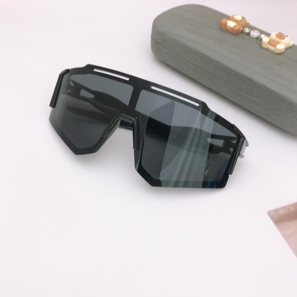 Fashionable New Children's Sunglasses, Outdoor Colorful Cycling Sunglasses For Boys And Girls, One-Piece Sports Glasses