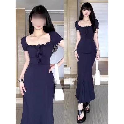 2025 New Women's Square Neck Dress Women's Summer Slim-fitting Waist Little Mother Wind Hip Fish Tail Dress