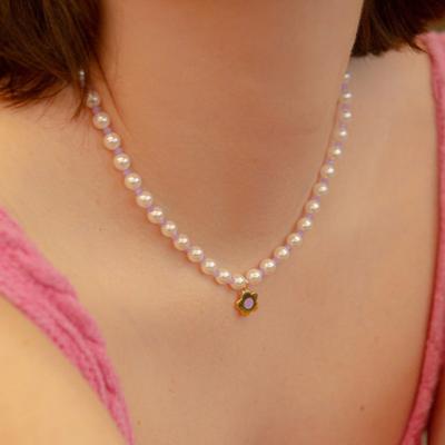 FINDELISE Purple Flower Pearl Necklace