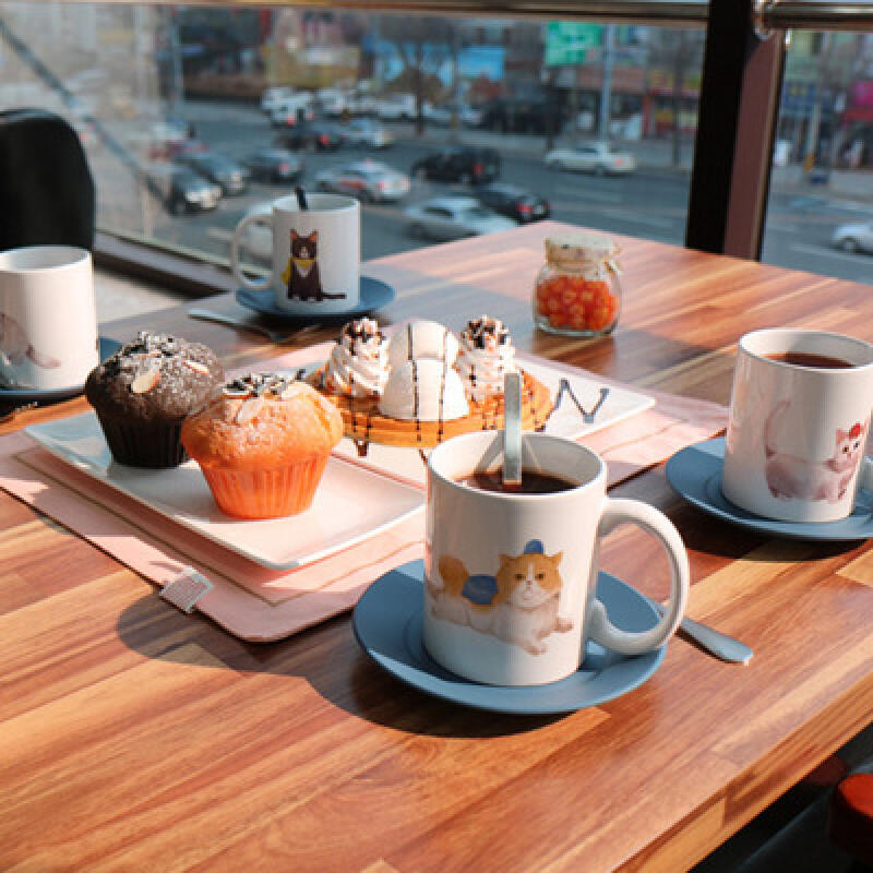 ig359-Design Mug 4p-Cats Gather