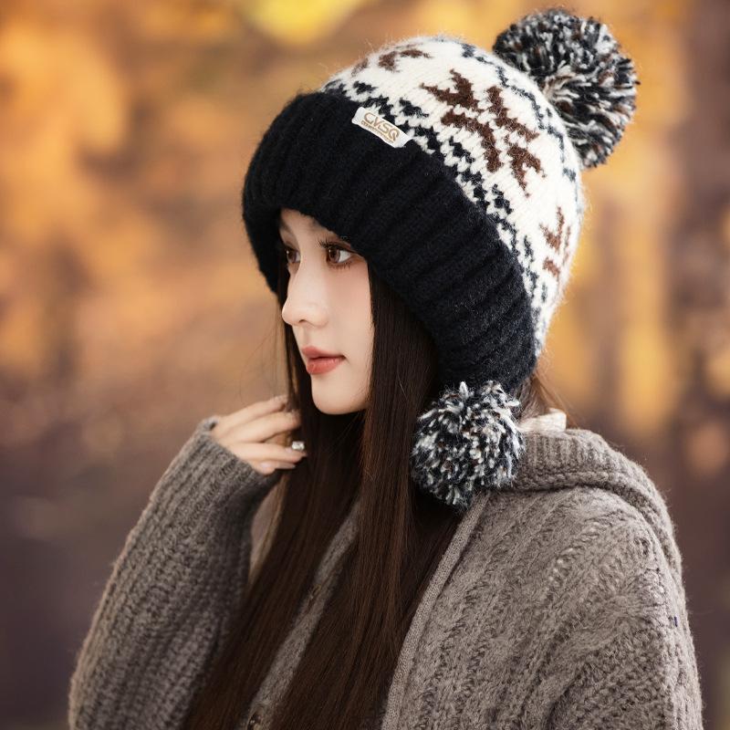 Korean Style Fashionable and Versatile Autumn and Winter Hat for Women with Velvet Rabbit Hair Ear Protection Warm Knit Hat Big Head Wool Hat