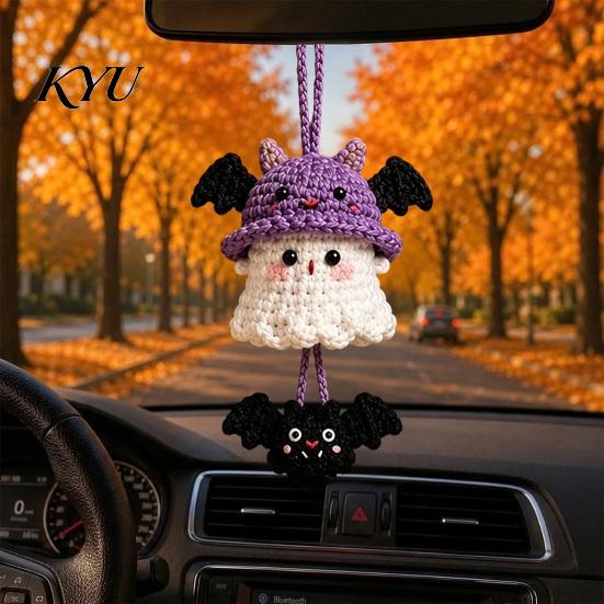 Halloween Gift Ornament Decoration Handmade Crochet Ghost Keychain, Cute Plush Animal Charm for Bags Fashionable Key Keys, Spooky Festive Knitted with
