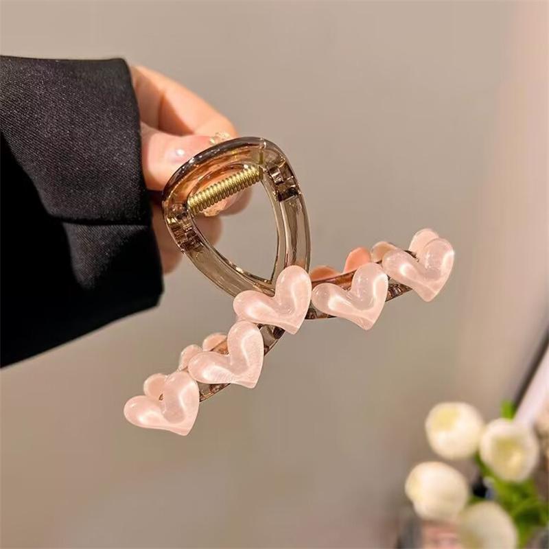 Sweet Translucence Heart Hair Claw For Women Girls Elegant Love Hair Claw Clip Hairpin Hair Accessories