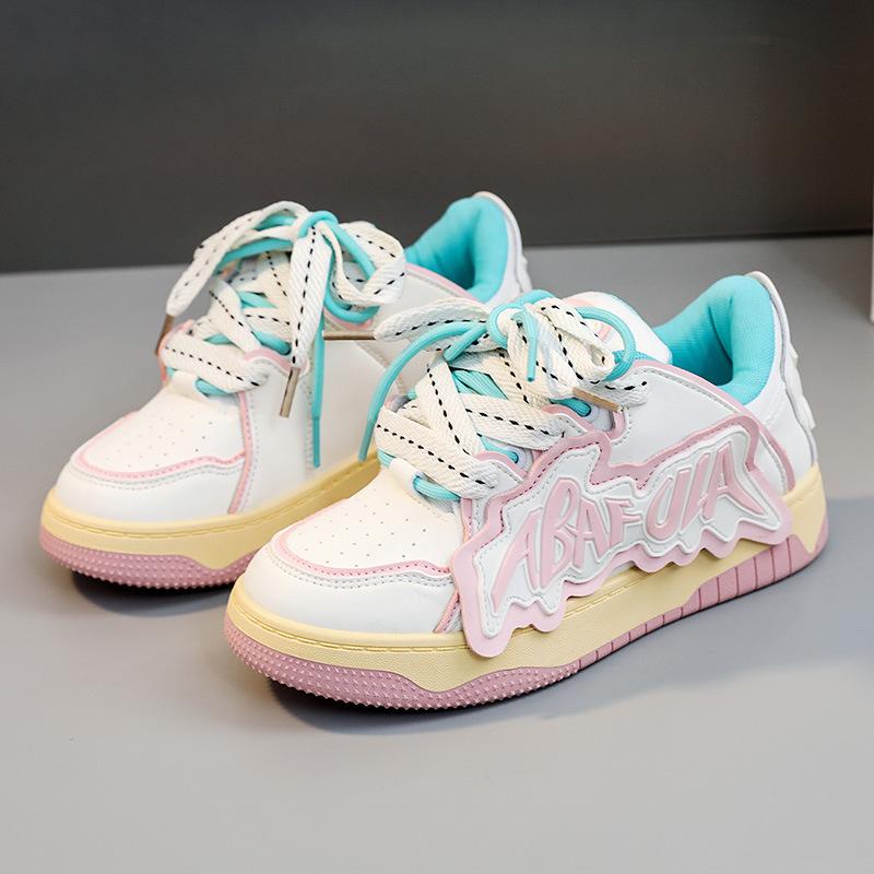 

ZY2020 new color matching women s shoes 2025 spring and autumn Korean version breathable alphabet board shoes heightened platform casual versatile sho 40
