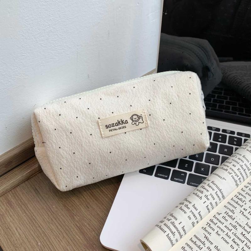 

Dot-patterned Puppy Pencil Case for Women - Large Capacity, with Lead Pencils, Multi-functional Storage Bag белый