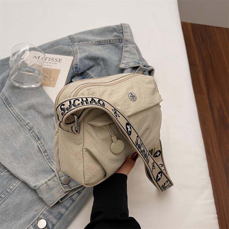 High Quality Nylon Shoulder Phone Bag for Women Fashion Messenger Crossbody Bags Luxury Designer Small Handbag and Purses