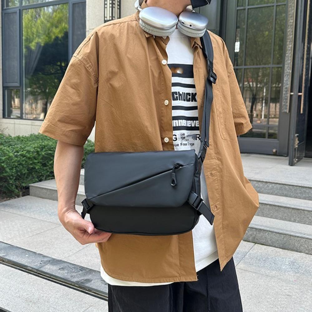 Korean Men's Shoulder Bag Solid Chest Bag Ins Messenger Crossbody Bag  Unisex