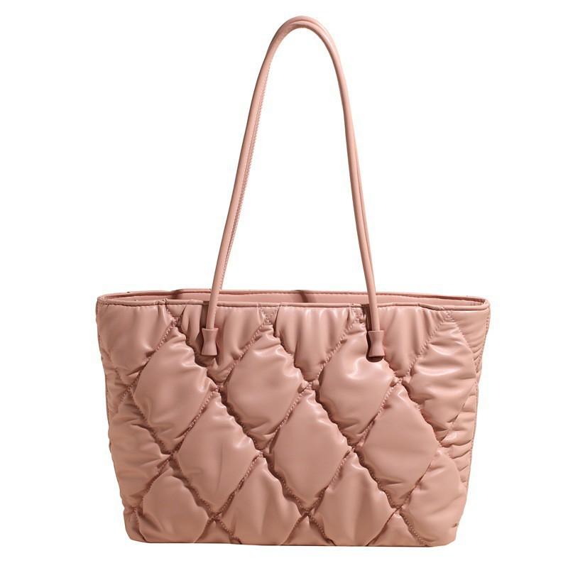 

High-quality Large-capacity Commuting Tote Bag Women s French Diamond-grid Shoulder Temperament Underarm рожевий