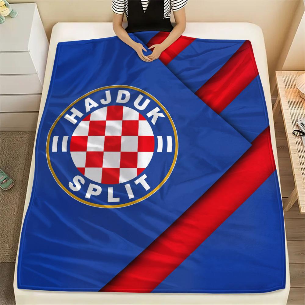 Fotbalový klub Hajduk Tištěná flanelová deka, Vysoká kvalita, Pohodlná pro všechna roční období, Domácí dekorace, Teplo a pohodlí
