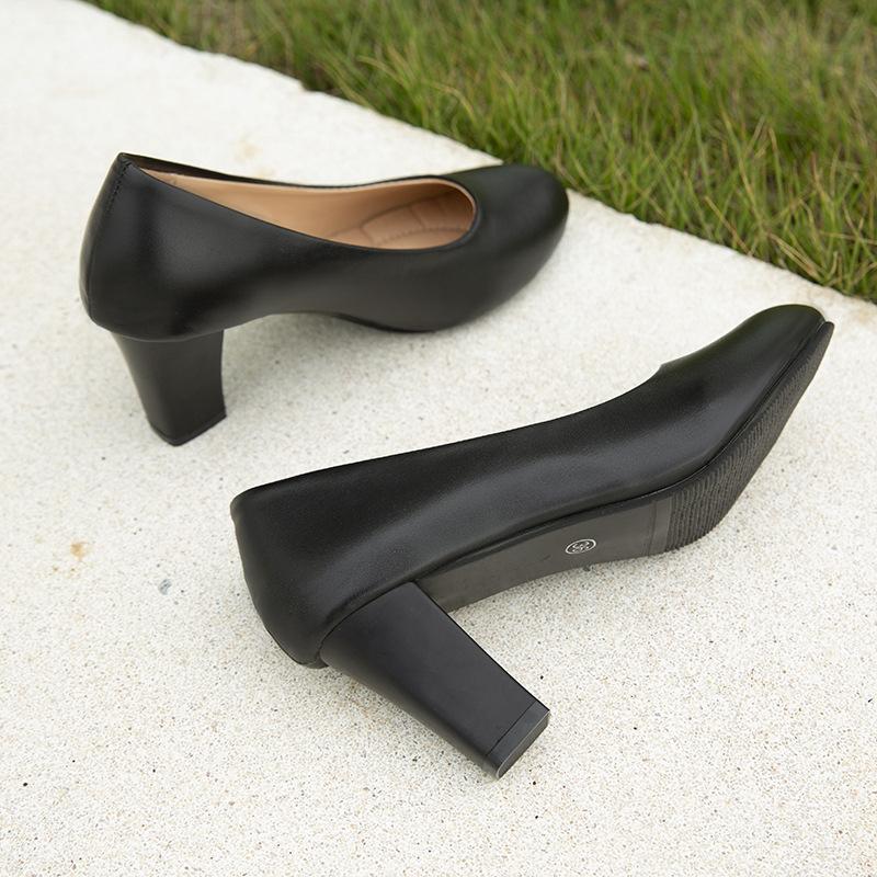 

Simple high heels 2025 autumn new Korean version of fashionable versatile single shoes thick heel shallow mouth one pedal temperament single shoes 41