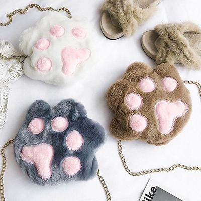 Borsa a tracolla per ragazza con catena a forma di zampa di gatto in peluche casual a forma di cartone animato per donna
