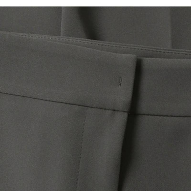 She S miSS Perfect Solid Slim SlackS