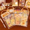Vanillegelbes kleines Bären-Schreibwaren-Set: Süße Cartoon-Geschenkbox für Grundschüler