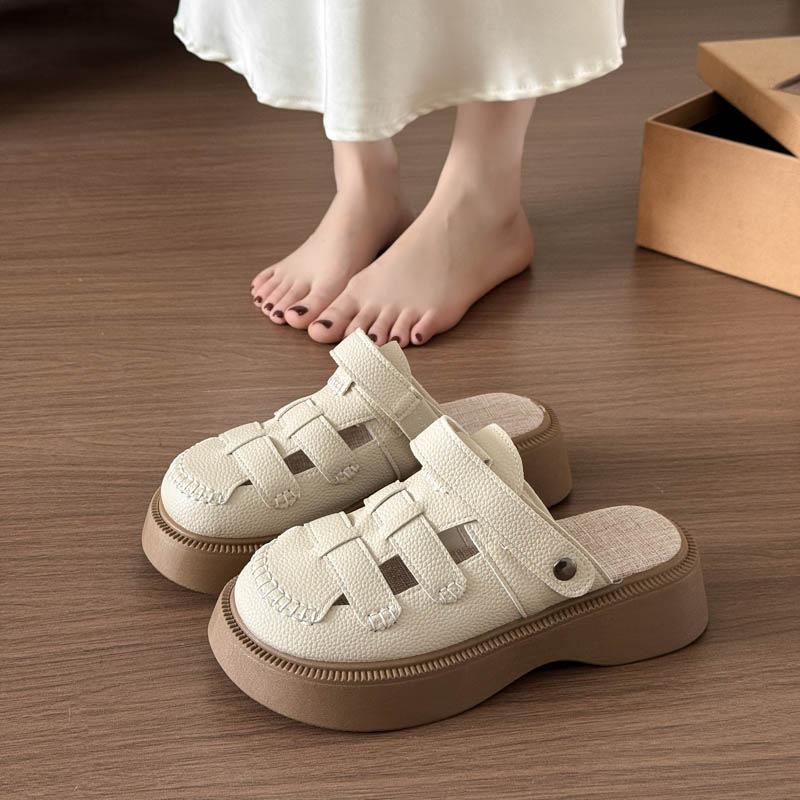 

Two wearing hollowed-out bag head sandals for women in summer 2025, the new Dongdong Mori Roman thick-soled half-slippers for women 35
