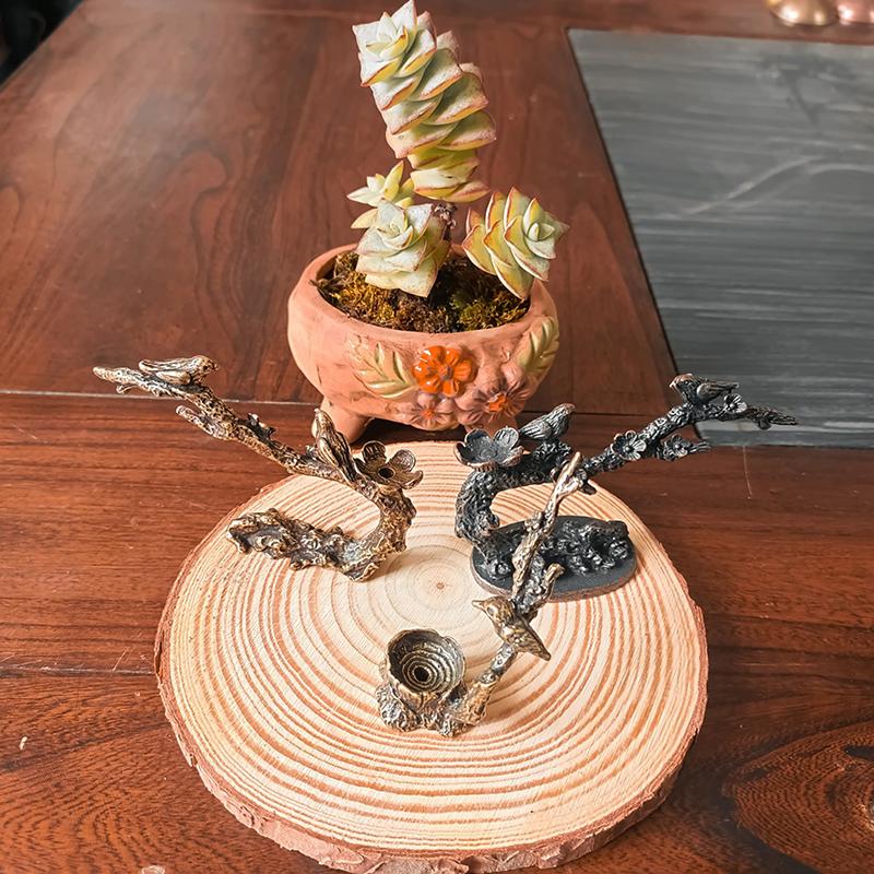 Antique Copper Magpie Plum Tree Branch Decoration Creative Bird Tree Stump Incense Burner Home Office Desk Decoration
