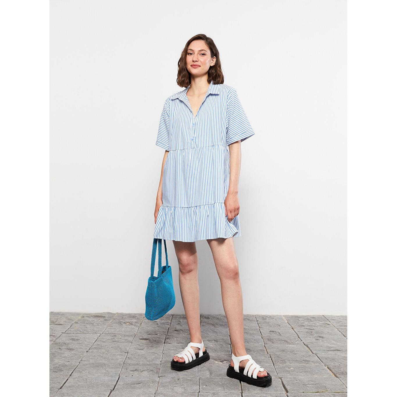 

LCW CASUAL Поплиновое женское платье в полоску с короткими рукавами и воротником-рубашкой синего цвета