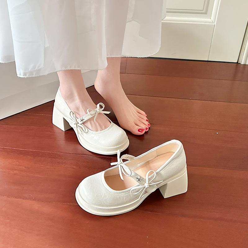 French white horse waterproof table Lizhen shoes spring and autumn small leather shoes fairy wind bow thick high heel single shoes female