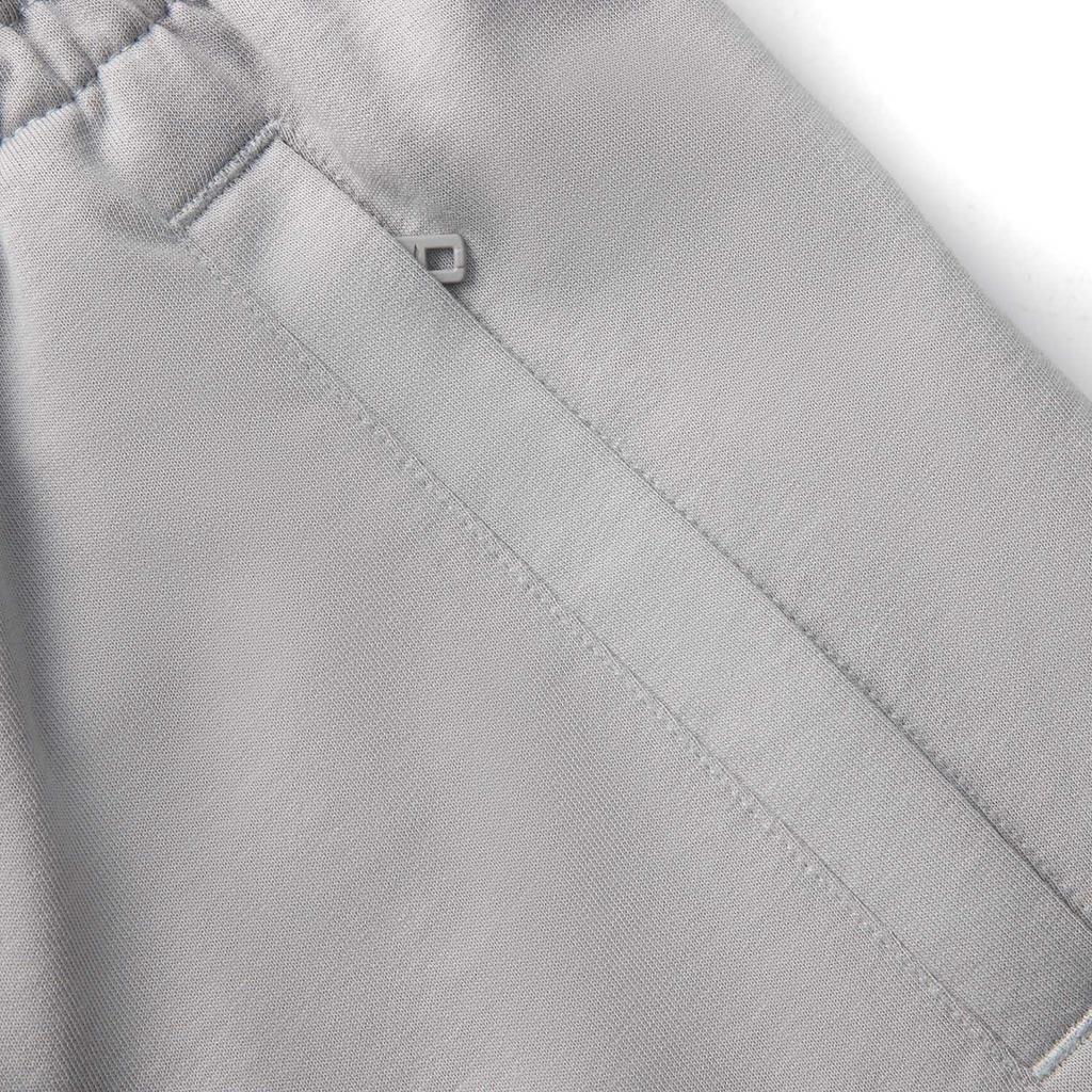 Li Ning Sports Lifestyle Series Simple Solid Color Elastic Casual Shorts Men shorts Geological-Gray AKSV823-2