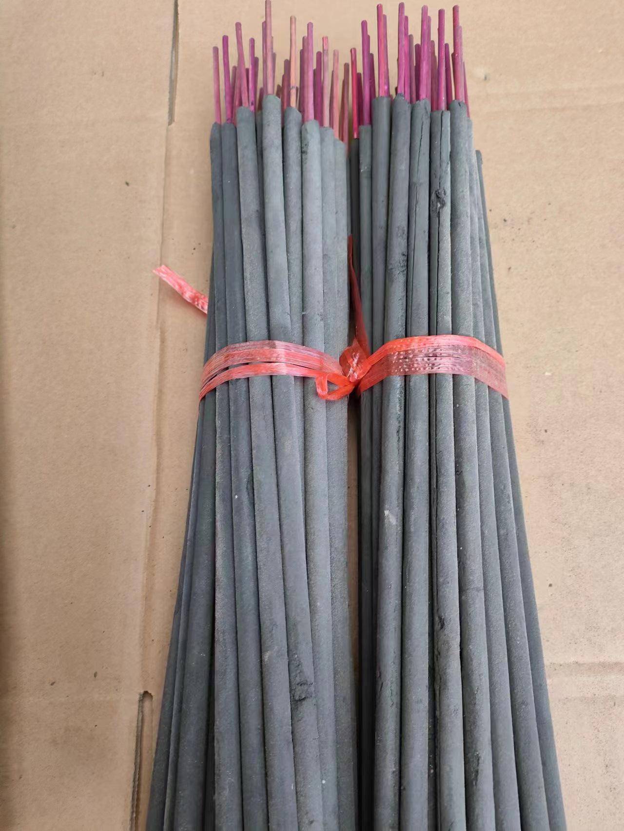 

46cm Black Mugwort Mosquito-Repellent Incense Sticks for Outdoor Camping, Courtyards, and Fishing 50 sticks